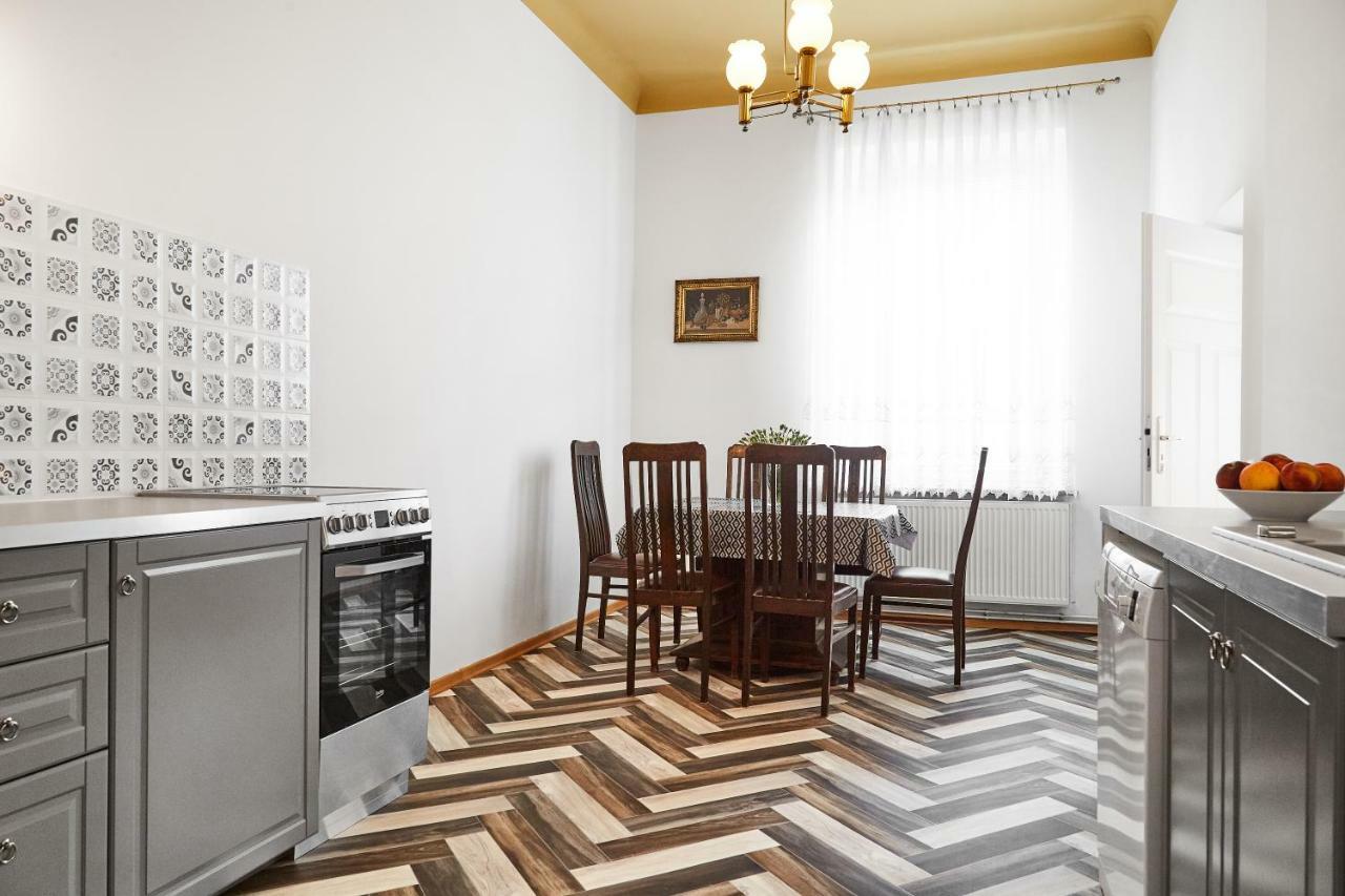 Top Location Apartments Topolowa Street Krasków Εξωτερικό φωτογραφία