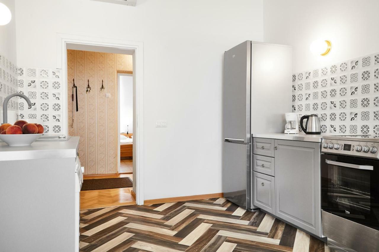 Top Location Apartments Topolowa Street Krasków Εξωτερικό φωτογραφία